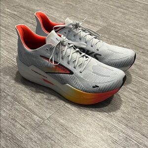 Brooks Hyperion max 2 men's size 13 💥